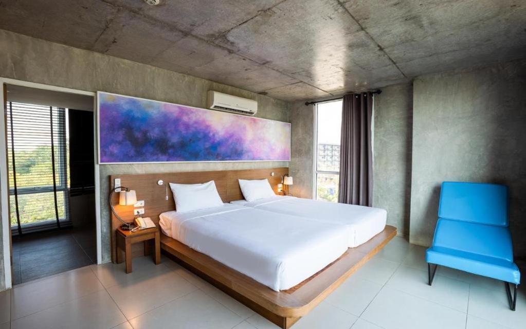 B2 Sea View Pattaya Boutique & Budget Hotel На Джомтьен Экстерьер фото