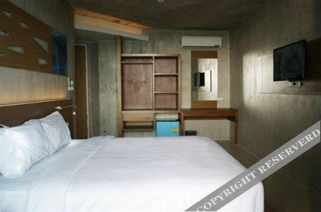 B2 Sea View Pattaya Boutique & Budget Hotel На Джомтьен Экстерьер фото