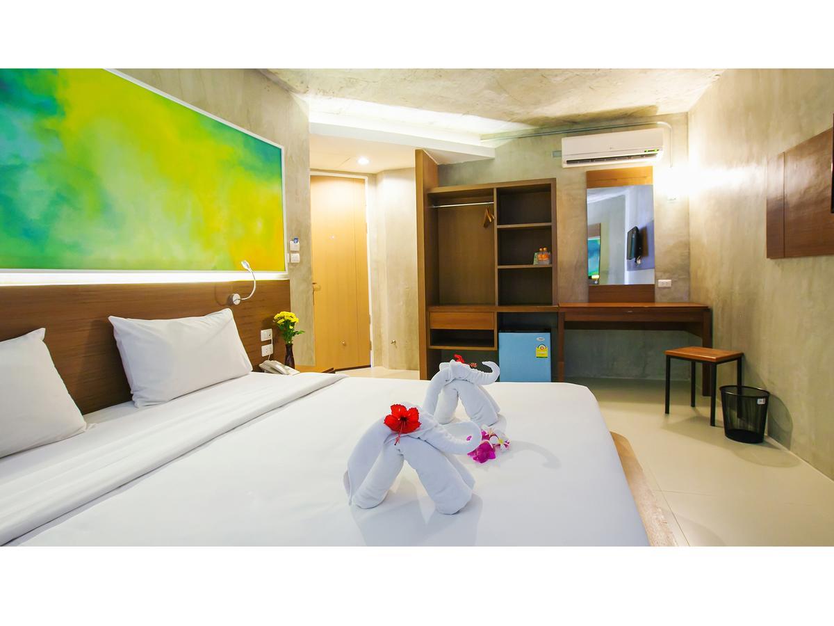 B2 Sea View Pattaya Boutique & Budget Hotel На Джомтьен Экстерьер фото